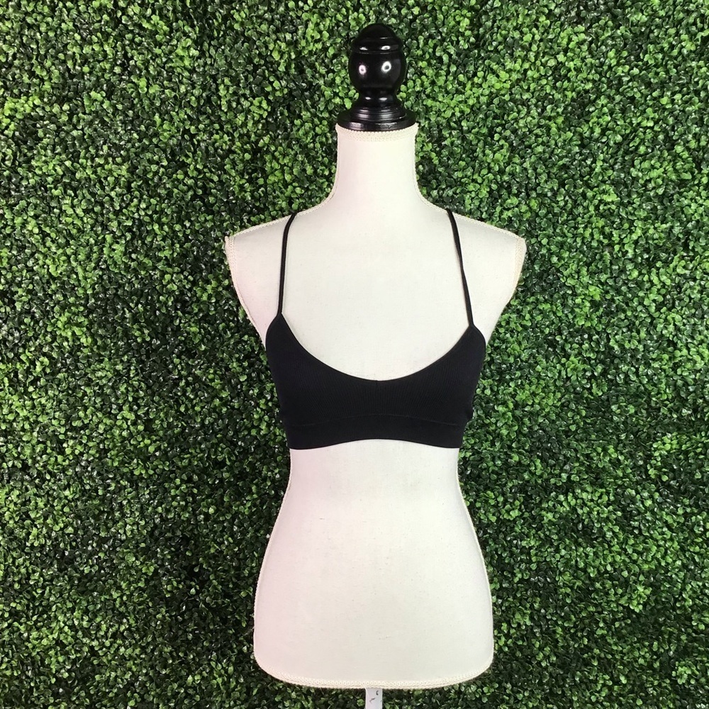 Back floral tattoo like‎ bralette in color black